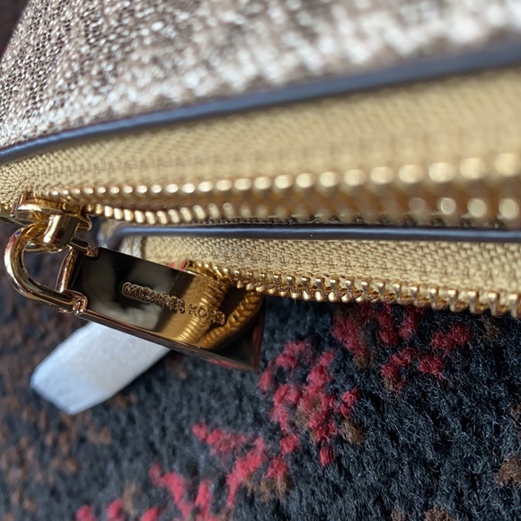 NWT Michael kors double zip wristlet - Picture 10 of 12